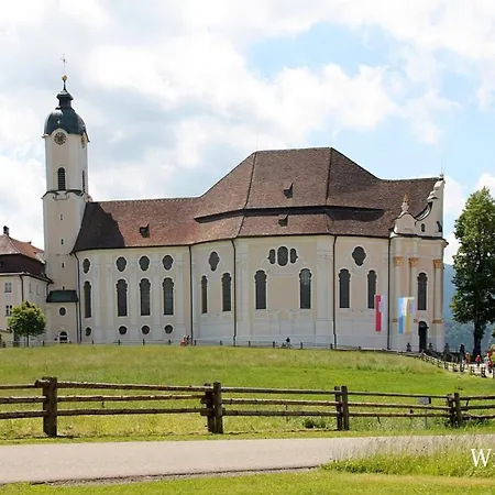 Daire Nr 1, Neben Einem Bauernhof, Rosshaupten, Allgaeu *