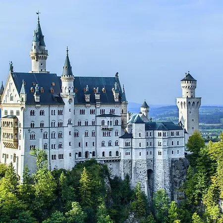 Nr 1, Neben Einem Bauernhof, Rosshaupten, Allgaeu * Roßhaupten